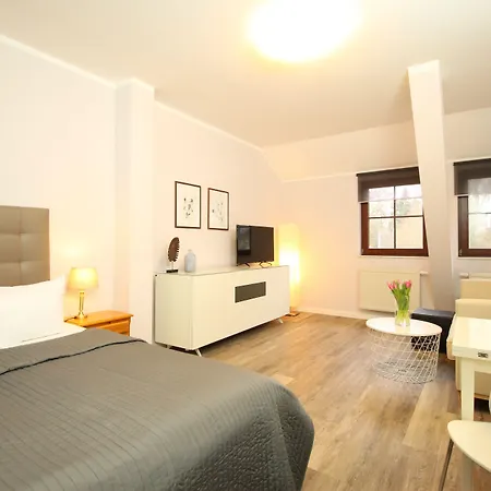 Szálloda Reetdachhotel - Residenz Am Ostufer