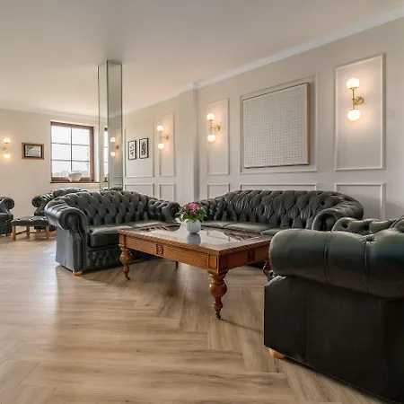 Reetdachhotel - Residenz Am Ostufer Boek