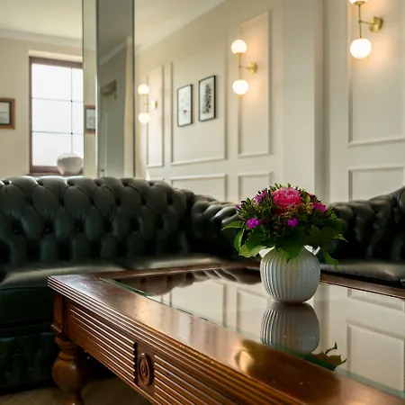 Hotell Reetdachhotel - Residenz Am Ostufer Boek