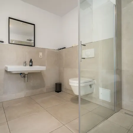 Hotel Residenz Am Ostufer 3*
