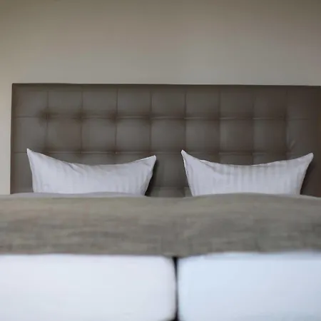 Residenz Am Ostufer Hotel 3*