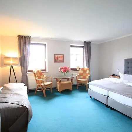 Residenz Am Ostufer 3*